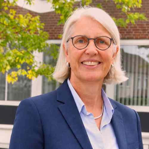 Dr. Mirjam Freytag
