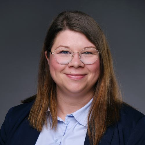 Nina Schwarzlow