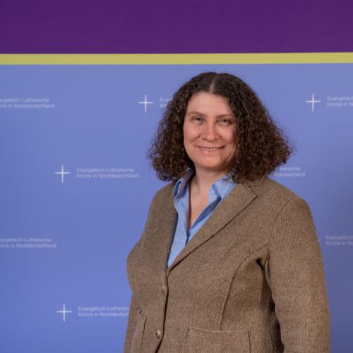 Dr. Maike Tesch