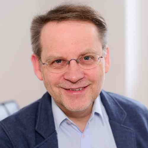 Pastor Ralf Jenett