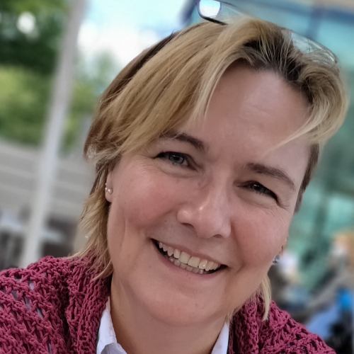 Kirsten Hartmann