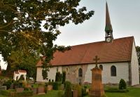 <a href="/veranstaltungen/detailansicht/event/gottesdienst-in-ulsnis-45.html" target="_self">Gottesdienst in Ulsnis</a>