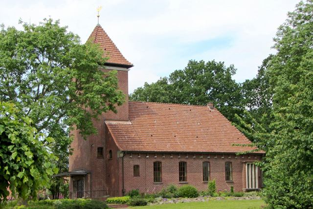 Foto der Kirche aus der Gemeinde Herzhorn