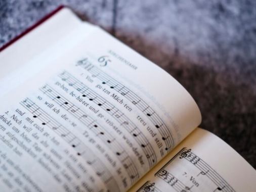 Sing and Pray!