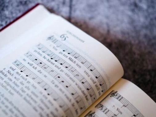 Sing and Pray!