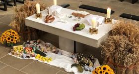 Abendmahlsgottesdienst zu Erntedank mit Vikar Per Olsen, anschließend Eintopfessen