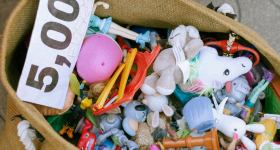 Kinderflohmarkt vor der St. Martin-Kirche