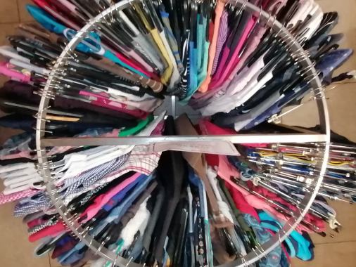 "BUTIKKE KK"  SECOND HAND für den guten Zweck