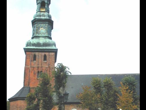 ECH • )))) LOT – Gottesdienst in Tönning mit Pastorin Dr. Christiane Böhm und Pastor Alexander Böhm