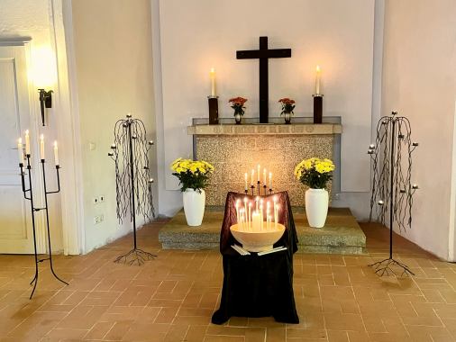 Offene Kapelle am Ewigkeit- oder Totensonntag