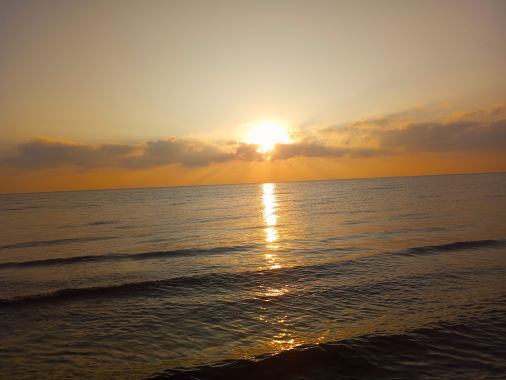 Gemeinsam wach werden am Strand