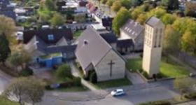 Gottesdienst (mit Kindergottesdienst); Pastor Lutz Damerow und Vikar Christian Frentz; Thema: Ewigkeitssonntag