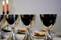<a href="/veranstaltungen/detailansicht/event/gottesdienst-mit-abendmahl-1707.html" target="_self">Gottesdienst mit Abendmahl</a>