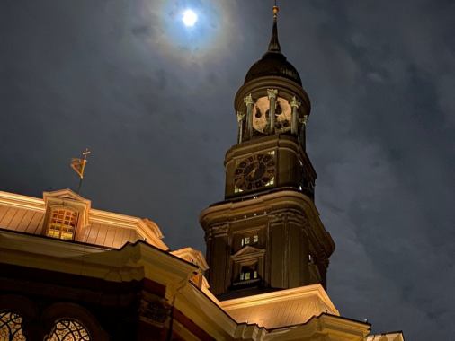 SonntagAbend Praytime