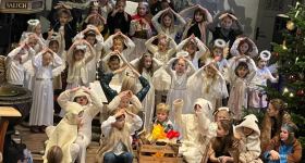 Krippenspielgottesdienst mit den Chorwürmchen und Chorfaltern