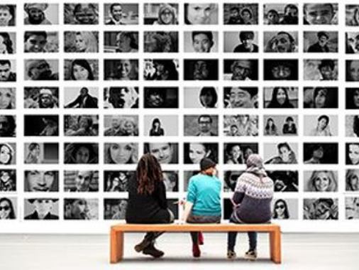 G*tt – jenseits aller Geschlechter -  Gottesdienst in gerechter Sprache