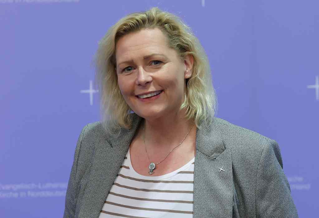 Viktoria-Elisabeth Brandt