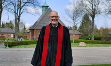 Pastor Dr. Axel Kapust