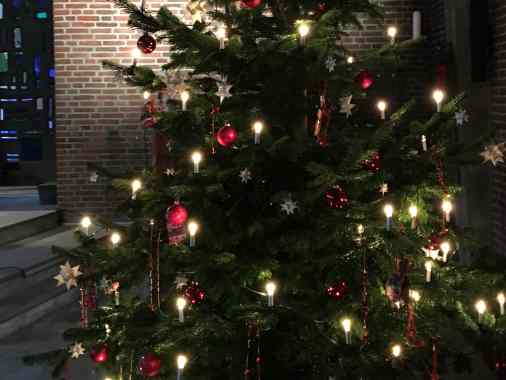 Christvesper mit Friedenslicht