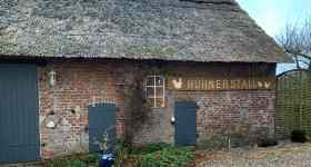 Gottesdienst im Hühnerstall