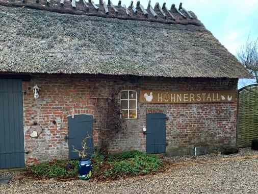 Gottesdienst im Hühnerstall