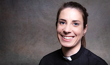 Pastorin Laura Roth