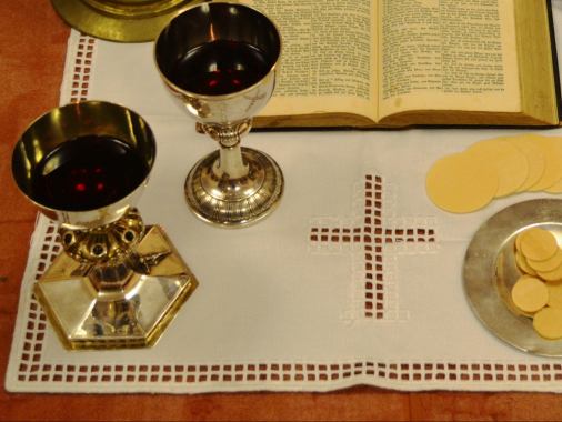 Gottesdienst mit Abendmahl