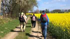Pilgern für Konfirmanden und andere Jugendliche nach Ostern zwischen Rendsburg und Oeversee