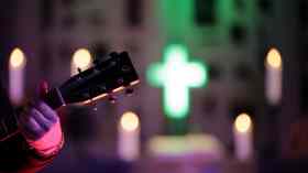 Projekt-Jugendgottesdienst-der Konfis der Sternregion mit Band