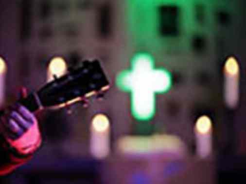 Projekt-Jugendgottesdienst der Konfis der Sternregion mit Band