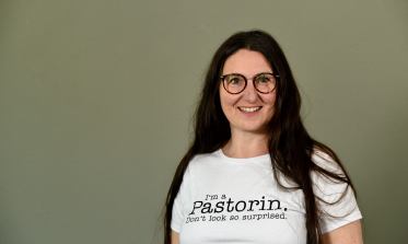 Pastorin Adela Jártimová