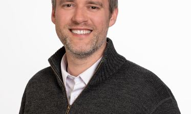 Pastor Robert Wolff