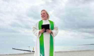 Pastorin Jacqueline Gangi-Juny