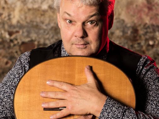 Variationen über Folia d`Espagne Spanische Gitarrenmusik aus Klassik und Romantik Roger Tristao Adao, Konzertgitarre, in Garding
