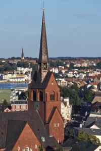 <a href="/veranstaltungen/detailansicht/event/gottesdienst-in-st-petri-16.html" target="_self">Gottesdienst in St. Petri</a>