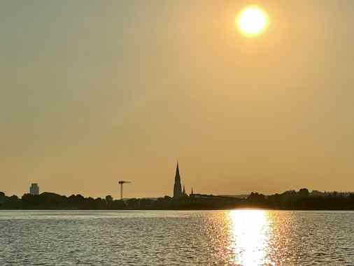 Besinnliche Turmbesteigung zum Sonnenuntergang