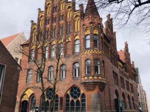 Es geht wieder los: die Seniorenakademie - das neue Semester. Wir feiern den Auftakt!