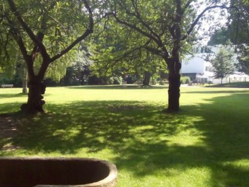 Ökumenischer Gottesdienst im Kurpark mit Posaunenchor und Buxtehude-Chor