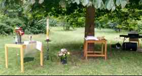 Gottesdienst im Garten