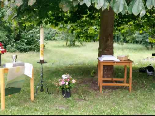 Gottesdienst im Garten
