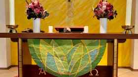 Gottesdienst mit Abendmahl, Musik und anschl. Essen in Gemeinschaft