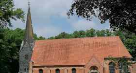 Sommerkirche: Gottesdienst vor der Kirche