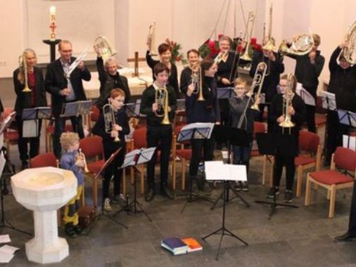Konzertchen vor dem 2. Advent mit dem Posaunenchor