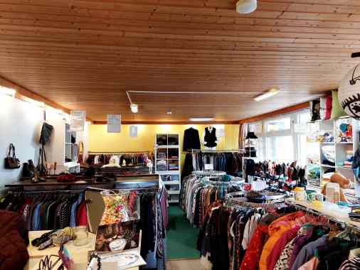 "BUTIKKE KK"  SECOND HAND für den guten Zweck