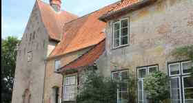 Kleine Sommerkirche