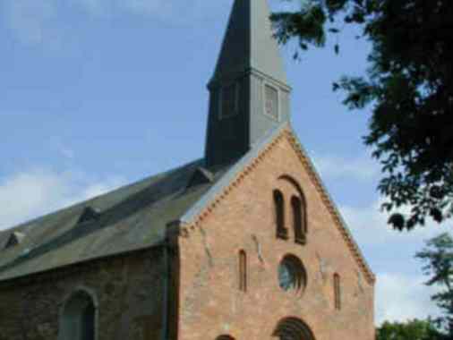 Familienkirche zur Bunten Meile in Vollerwiek, beim Parkplatz an der Badestelle, Pastor Jörg Reglinski
