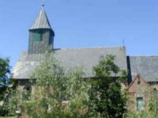Familienkirche zu St. Martin in Osterhever, mit Laterneumzug und Beisammensein am Lagerfeuer, Pastor Ralf-Thomas Knippenberg und Spielstube Osterhever