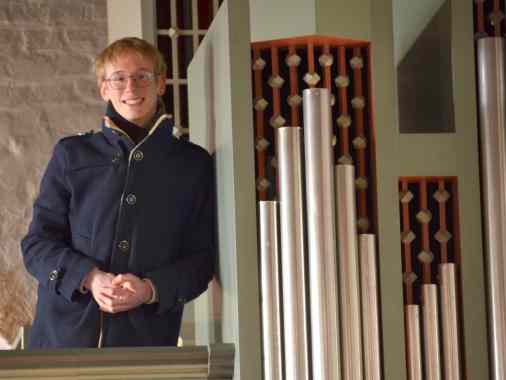 Konzert für zwei Orgeln in der Kirche St. Martin in Osterhever, es spielen die Organisten Jorge Sendler und Malte Wienhues