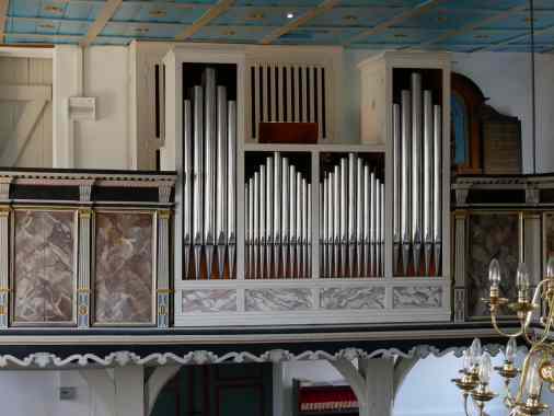 Konzert in der Kirche St. Martin in Vollerwiek auf dem Cembalo und der Orgel gespielt von Malte Wienhues