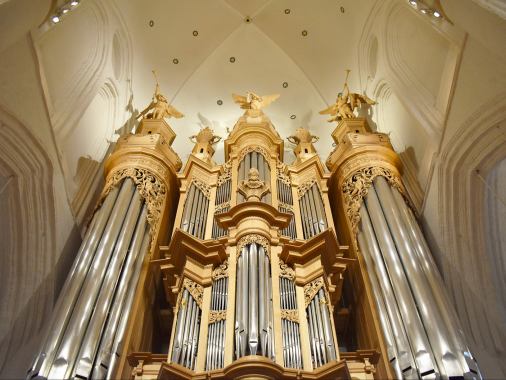 Gottesdienst mit OrgelPlus zum Wochenlied mit Abendmahl